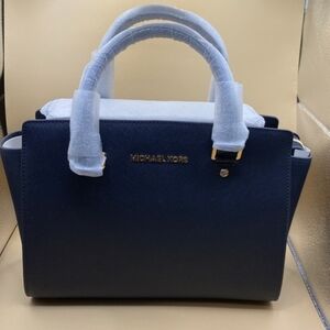 Michael Kors Selma Medium Satchel
